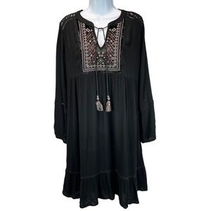 Artesia | Women’s Medium | Black Embroidered Notch Neck Midi‎ Smock Dress